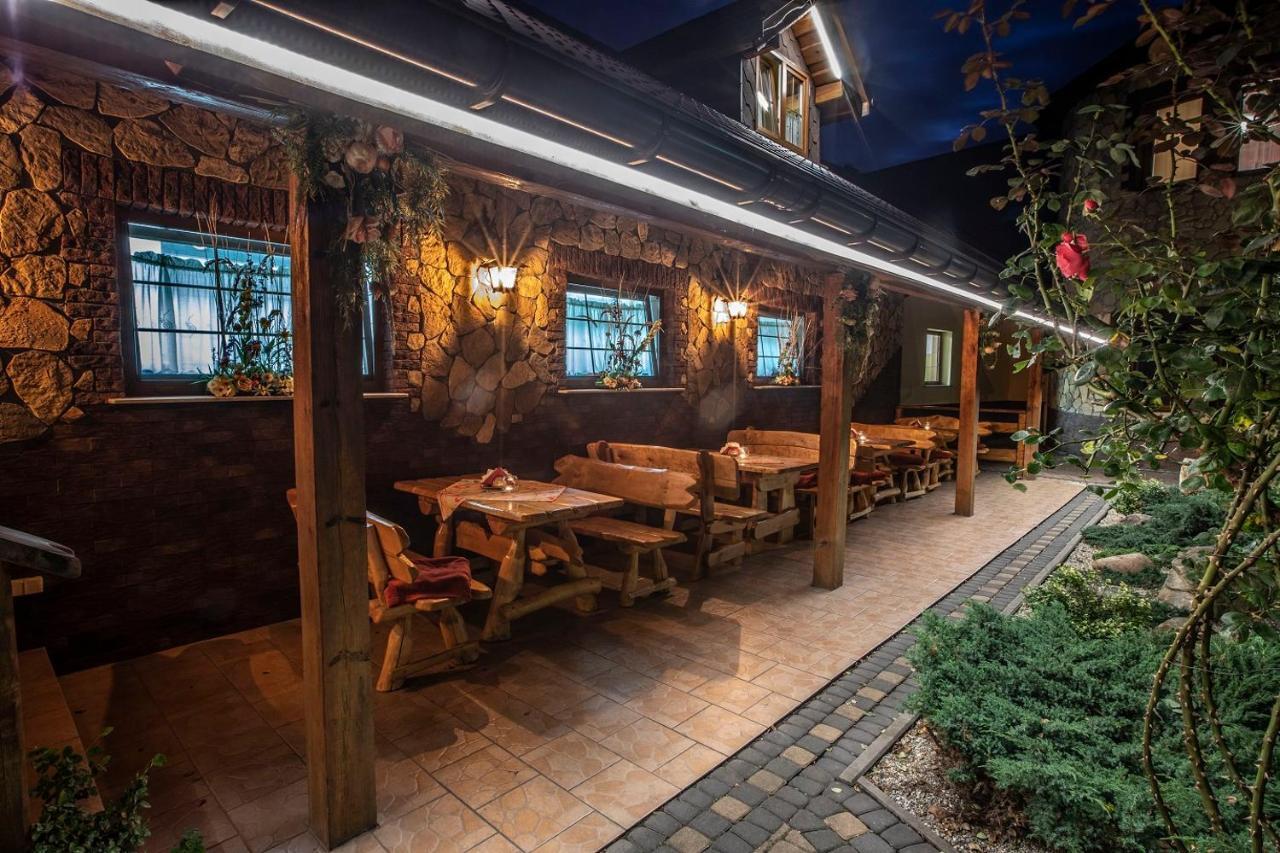Zajazd Chata Staropolska Mszana Exteriér fotografie